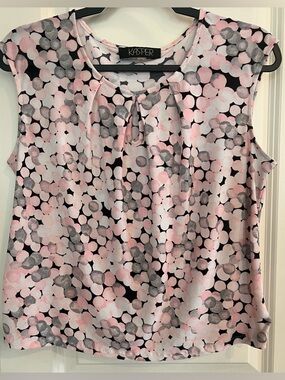 Kasper Pink, Black & Gray Printed Sleeveless Keyhole Top